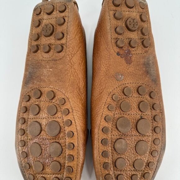 Tory Burch Tan Kendrick Royal Pebble Leather Slip On Moccasin 9 Driving Loafers - Picture 8 of 9